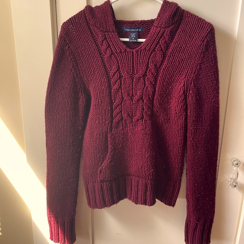 Abercrombie & Fitch women’s cable knit sweater M